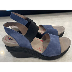 BIONICA Women's Size 10M Suede Leather Platform Sandals Active Comfort